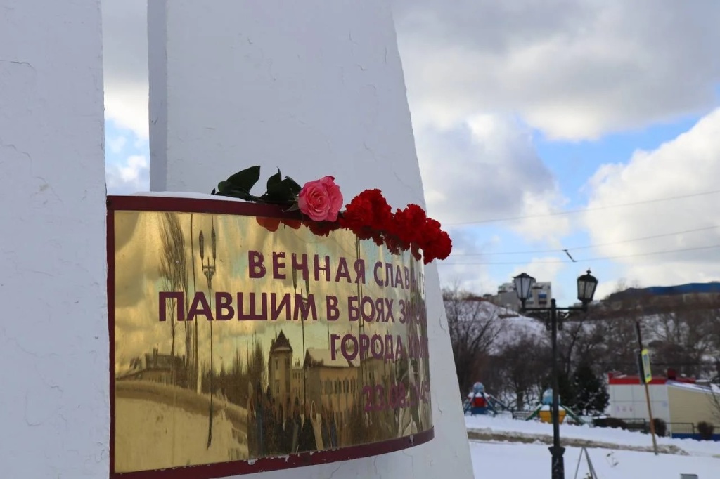 памятник.jpg памятник.jpg