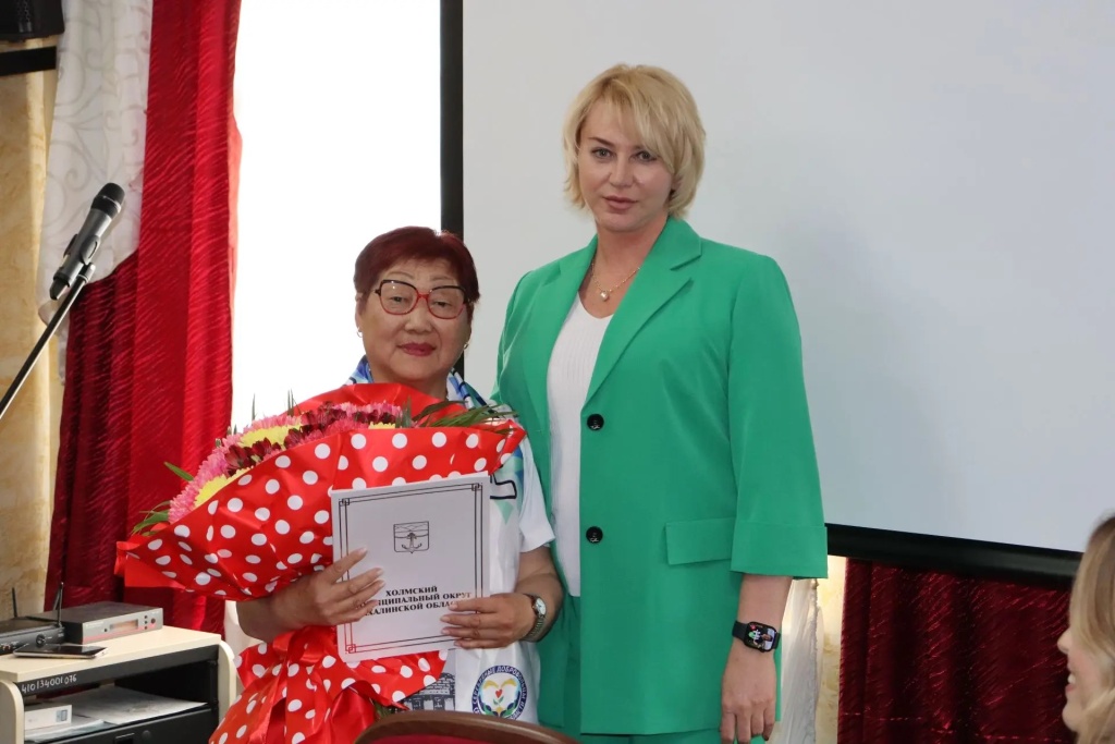 Шахова С Ким Те Сун.jpg