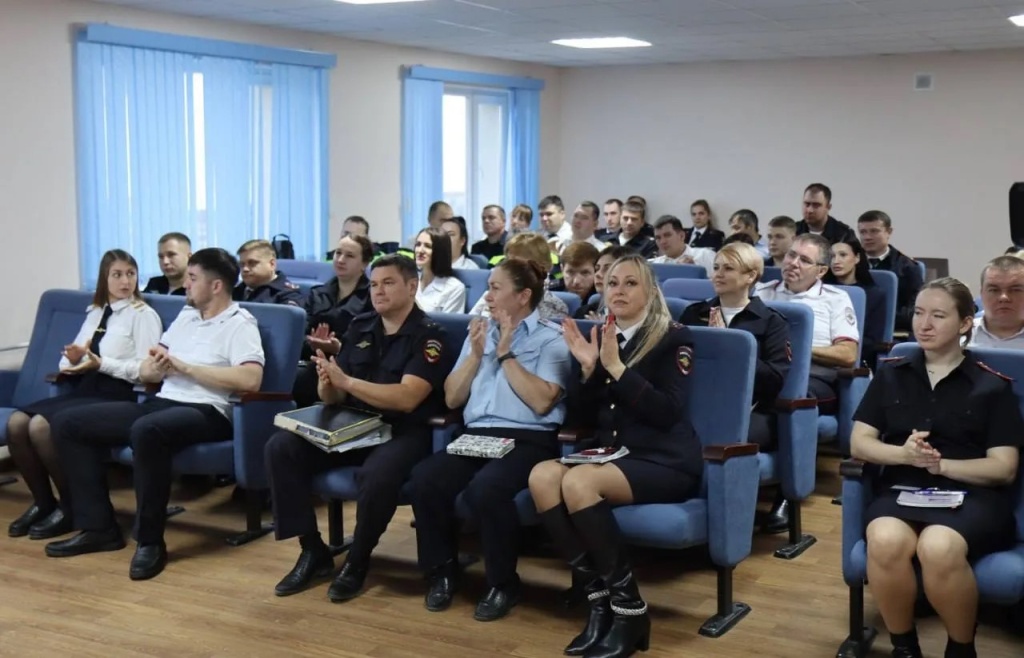 зал 1.jpg зал 1.jpg