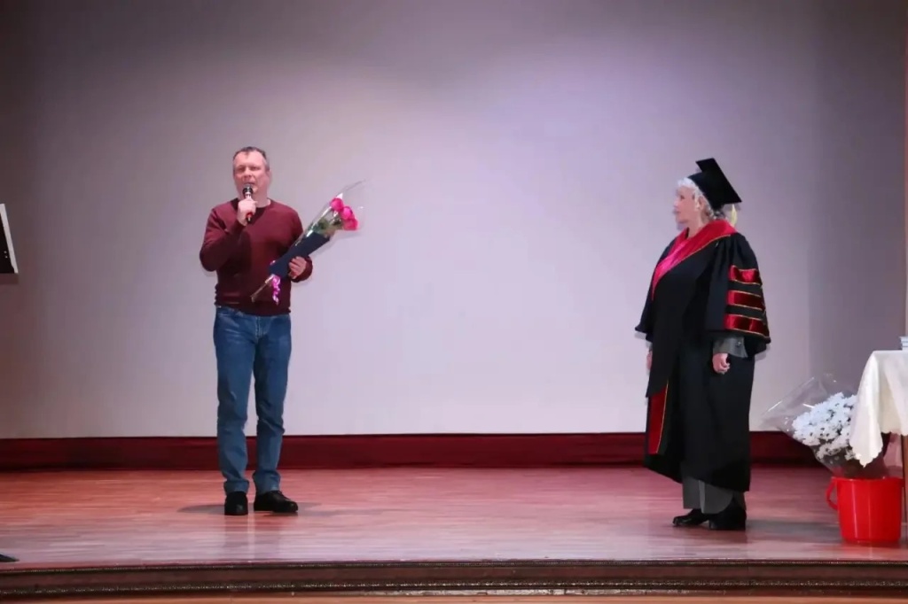 мэр.jpg мэр.jpg