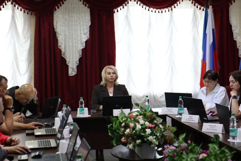 Шахова.jpg